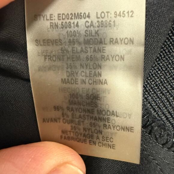 Elie Tahari Silk Front Zip Blouse Women’s Medium Blue Modal Sleeves - Picture 4 of 6